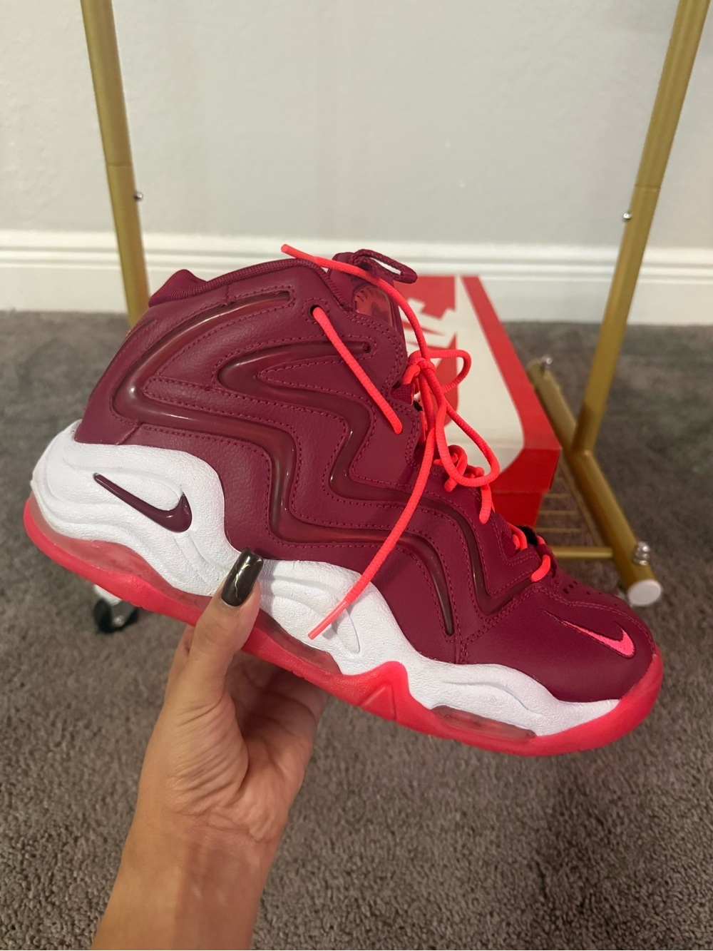 Nike Air Pippen 1 Noble Red Atomic Red Men’s Size 9.5 325001-600 w/ Box